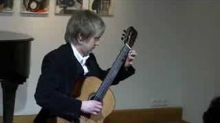 Dimitri Lavrentiev plays Roland Dyens-Tango en Skai