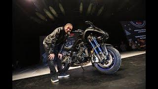 2017 EICMA YAMAHA Global Press Premiére - Pioneer of Emotion