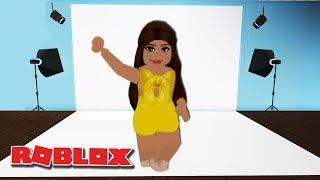 I MADE A PHOTOSHOOT STUDIO IN BLOXBURG | Amberry's Next Top Model | Roblox