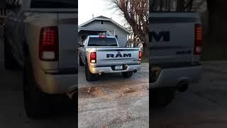Speed Turtle in action on a Dodge Ram 1500 Superior Led emergency warning lights