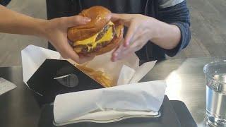 Fresh Specs: 357 Burgers and Guns