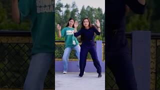 Shake it to the MaxDance  #shorts #trendingshorts #dance #viral #trend #song #meghachaube