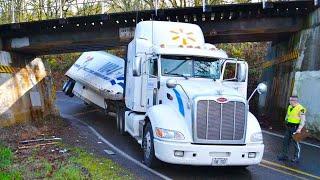 Idiot Truck Drivers Who Totally Failed !