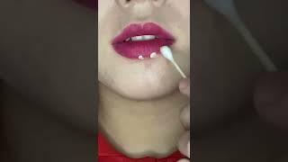 Корейский макияж губ ватной палочкой! Проверим?! Korean gradient lip makeup #shorts