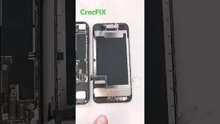 iPhone SE 2022 from the inside - intestines