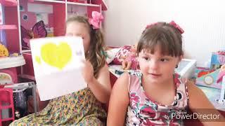 BRINCANDO COM A CASINHA DA POLY | AMIGAS |