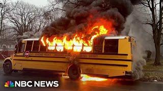 Ohio bus driver rescues students from flames