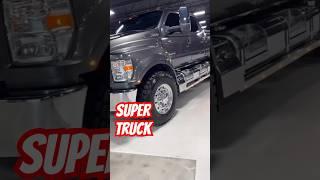 Ford f650 Super Duty pickup truck