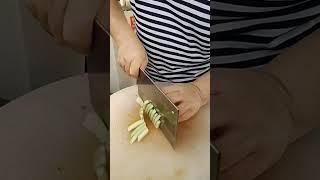 How to Use Every Part of a Vegetable Creatively