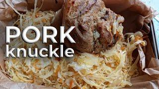 Pork knuckle with sauerkraut | Вкусная свиная рулька с квашеной капустой по-немецки.