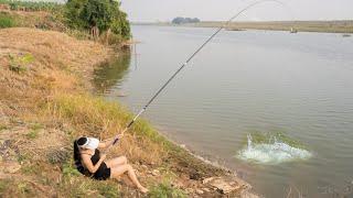 Best Video Fishing | Beautyful Girl Fishing giant Fish | Best Hook Fishing