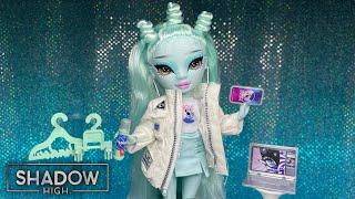 ALIEN SUPERSTAR!! SHADOW HIGH SERIES 2 ZOOEY ELECTRA DOLL REVIEW!!