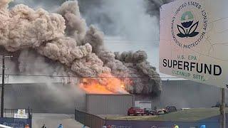 Lithium Battery Fire: Missouri’s Largest Recycling Plant Explodes!