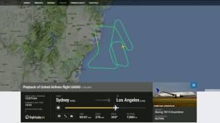 LiveATC - United Dreamliner bird-strike | Sydney Intl