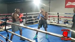 #fightnight #jackson #tennessee 4/26 (James Hughes vs Frankie Solomon) #getitowtdamudd