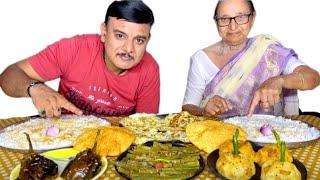 DESI SPICY️ODISHA FAMOUS PAKHALA BHATA/WATER RICE ALOO VORTA OMELET BHINDI MASALA EATING CHALLENGE|
