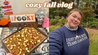 caramel apple bark, plus friendly baby carrier + girly pop halloween decor! VLOG