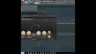 TINI LIN делает туториал по Fl Studio.│ РОЛИК ИЗ ЖИЗНИ.