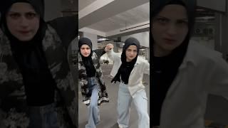 الاختيين الاقوياء  ام سيف ونانو