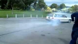 1985 Mitsubishi Sigma wagon burnout