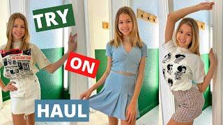 Try On Haul Summer Looks / Mari Kruchkova