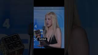 Rosé and Bruno Mars receiving awards at 2024 MAMA #blackpink #lisa #jenni #jisoo #rosé #yg #shorts