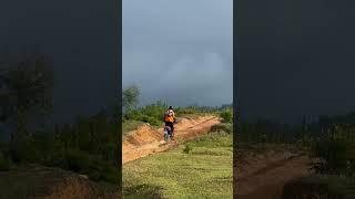 Vietnam motorbike day tour! The epic trail to Ba Vi mounatin