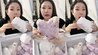 SOLO QUEEN| ASMR ICE EATING | FREEZER FROST ICE | FLAVOURED ICE | ICE 