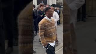 Wizkid attends the Louis Vuitton Men's Spring-Summer 2025 show at Paris Fashion Week