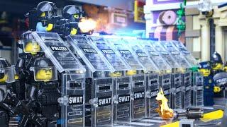 SWAT-RIOT POLICE CLASH WITH PROTESTERS IN LEGO CITY (Cinematic Stop Motion Animation)