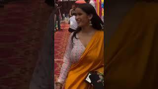 Women  #cleavage #hot #vlog #surprise #gym #youtubeshorts
