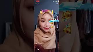 Cikyaa goyang nakal2 dalam live