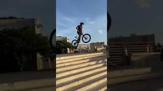 How is it possible? by @zack_k14