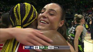 Nika Muhl Hugs UConn Huskies Teammate Aaliyah Edwards, Aussies Sami Whitcomb & Jade Melbourne Hug