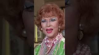 Maurice was definitely NOT helping with that #bewitched #samanthastephens #magic #bestmoments