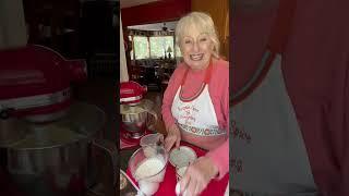 Butter Cream Icing. Cooking with Brenda Gantt