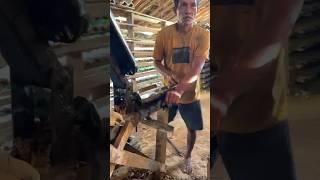 the craftsman's perseverance in making roof tiles #Ytshorts #woodworking #creative #Quality #fast