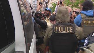 ICE arrests at immigration supervision building in Chicago’s South Loop spark protest, advocates spe