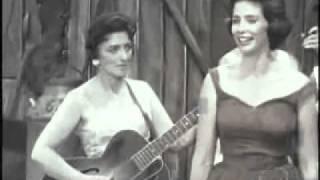 Mother Maybelle and The Carter Sisters   Foggy Mountain Top