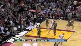 Chris Bosh - Fake Out (Heat vs Bucks)