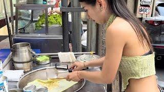 PUY ROTI LADY - Invites BUM Long Time Friend To Help Serve Customers - Thai Street Food