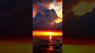 Why Are Sunsets Orange and Red? #didyouknow  #funfacts #wonderwhy #sunset