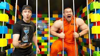 1 Hour To Escape A Lego Prison Cell