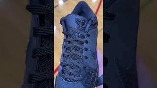 My in hand look at the Kobe 4 Protro “Gift of Mamba”. So clean.  #basketball #shies