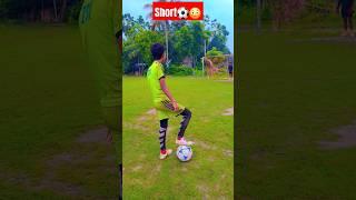 Best football skills  tutorial100"#viralvideo #tranding #footballskills@Footy Loops@Galinho FC