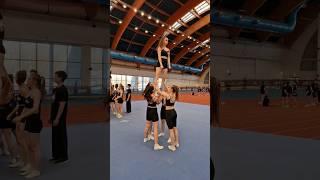 #Спорт Финальный прогон на соревнованиях! #Gymnastics #чирлидинг #соревнования #sport #cheerleading