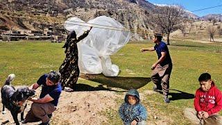 Nomadic Life: Building an Emergency Shelter in the Mountains