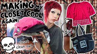 MAKING MY CLOSET COOL AGAIN| UPCYCLING OLD CLOTHES & CLOSET CLEAN OUT