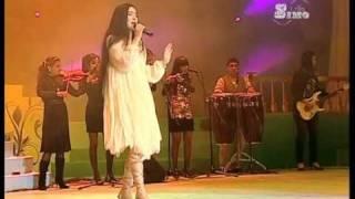 Noziya Karomatullo - Nagu Nagu 2011 Persian-Tajik New Song نازیه کرمت الل