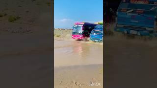 Dengers bus aur Mazda truck overking #youtubeshorts #carbuslover #automobile #bus #truck #shorts